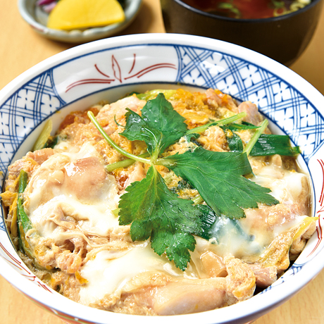 手打蕎麦うどん かみ六 親子丼